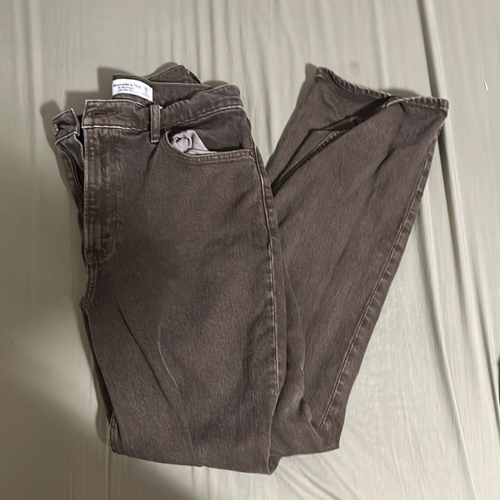 Brown barely worn (1-3 times) Abercrombie & Fitch Jeans